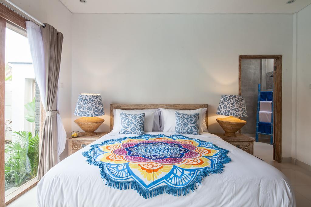 Ambermoon Villas Семиньяк Экстерьер фото